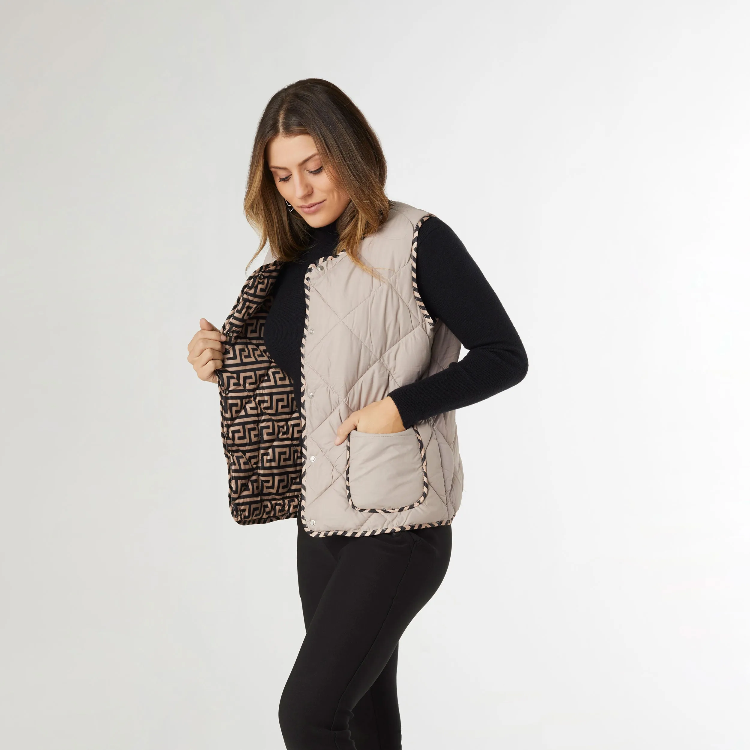 Braylin Reversible Quilted Vest - Khaki