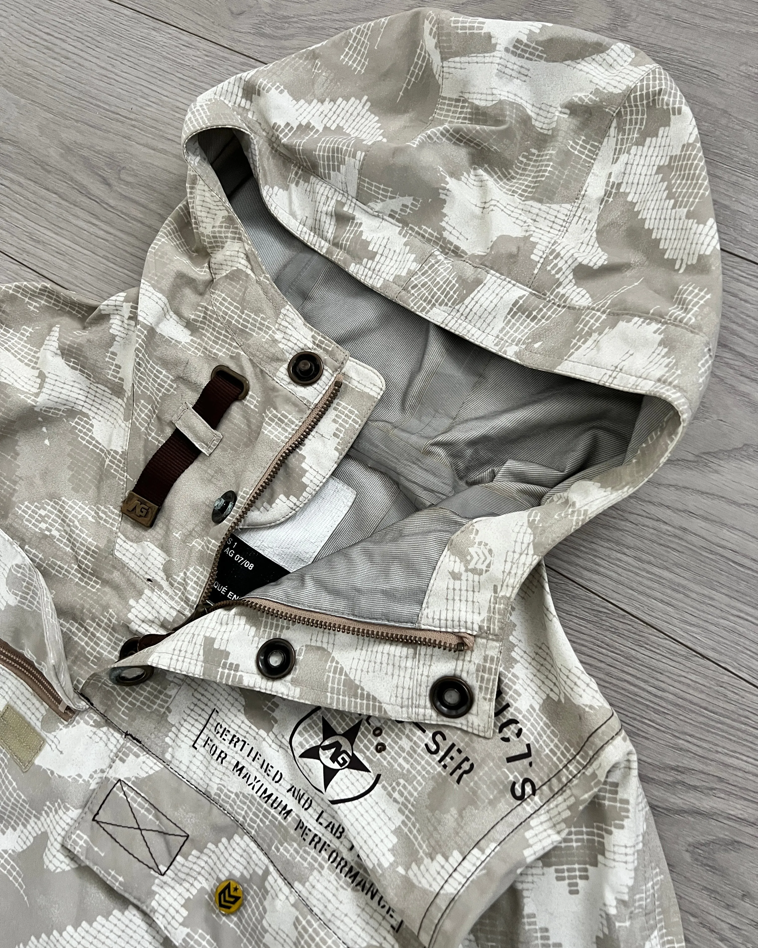 Burton Analog FW2007 Waterproof Snow Camo 'Gasket' Jacket - Size S