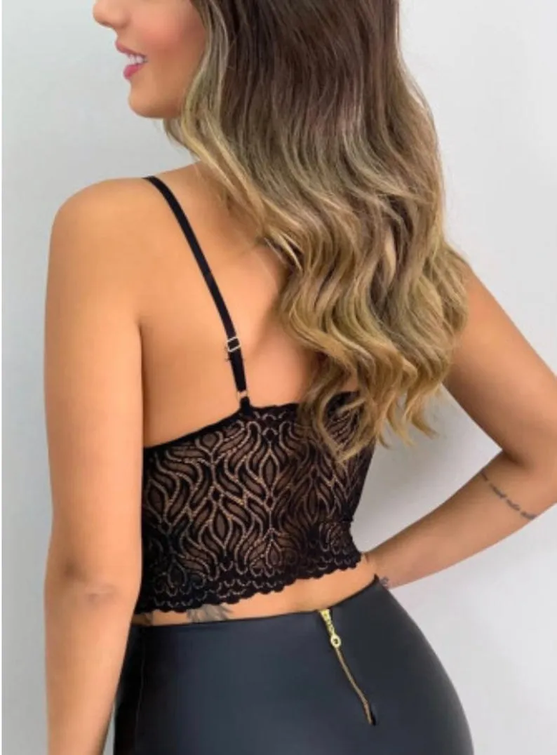 La Belle FantastiqueBlack Lace Bralette