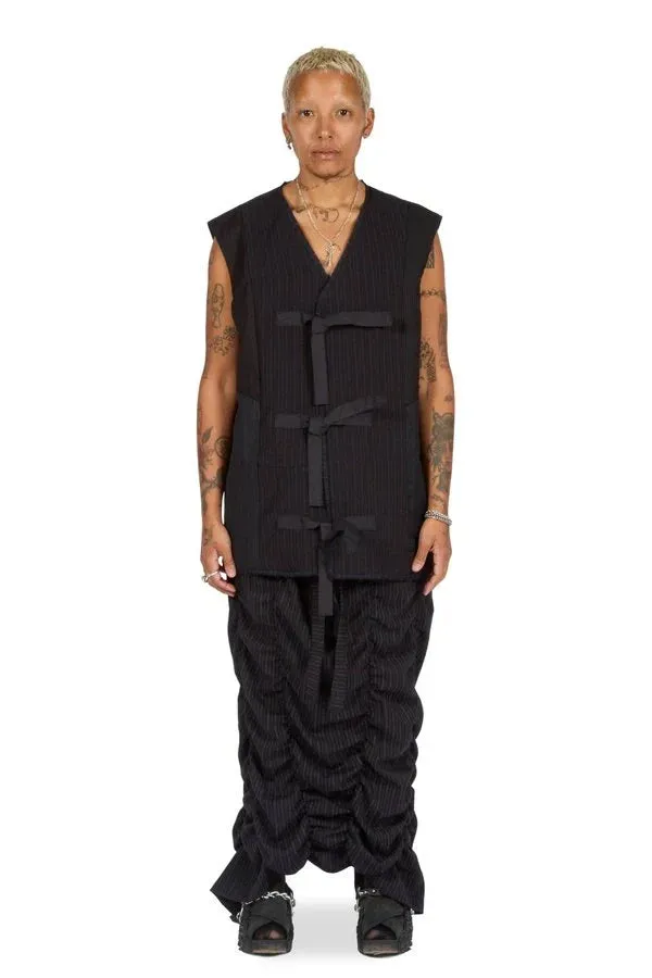 The Oversize Tie Vest